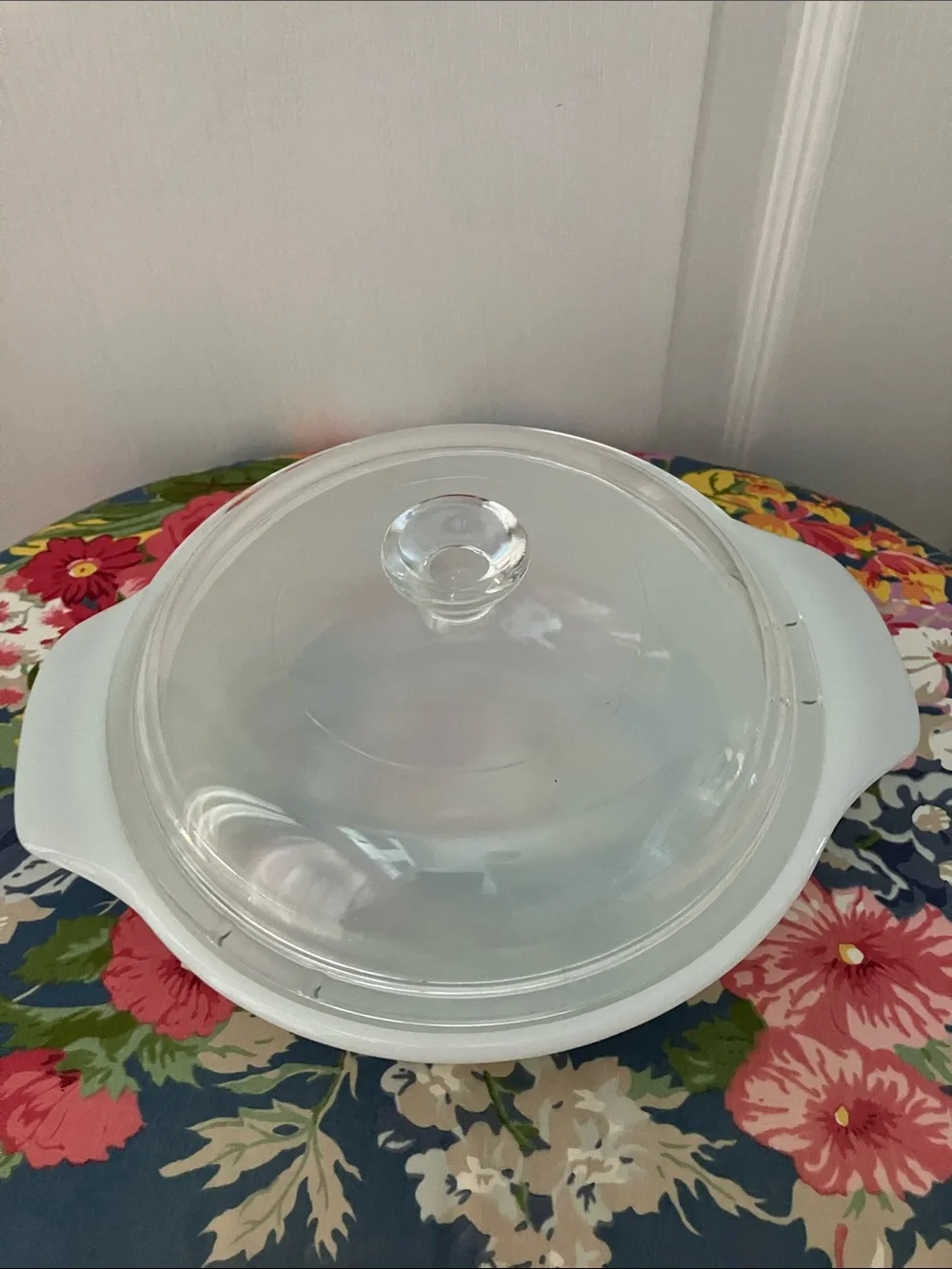 Vintage Anchor Hocking Casserole/Baking Dish With Lid